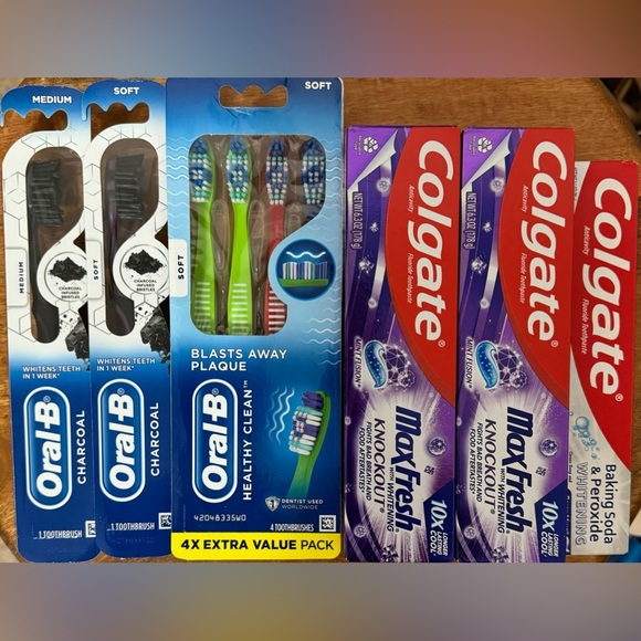 Oral B + Colgate Oral Care Value Pack - 6 Toothbrushes, 3 toothpaste - Picture 2 of 2